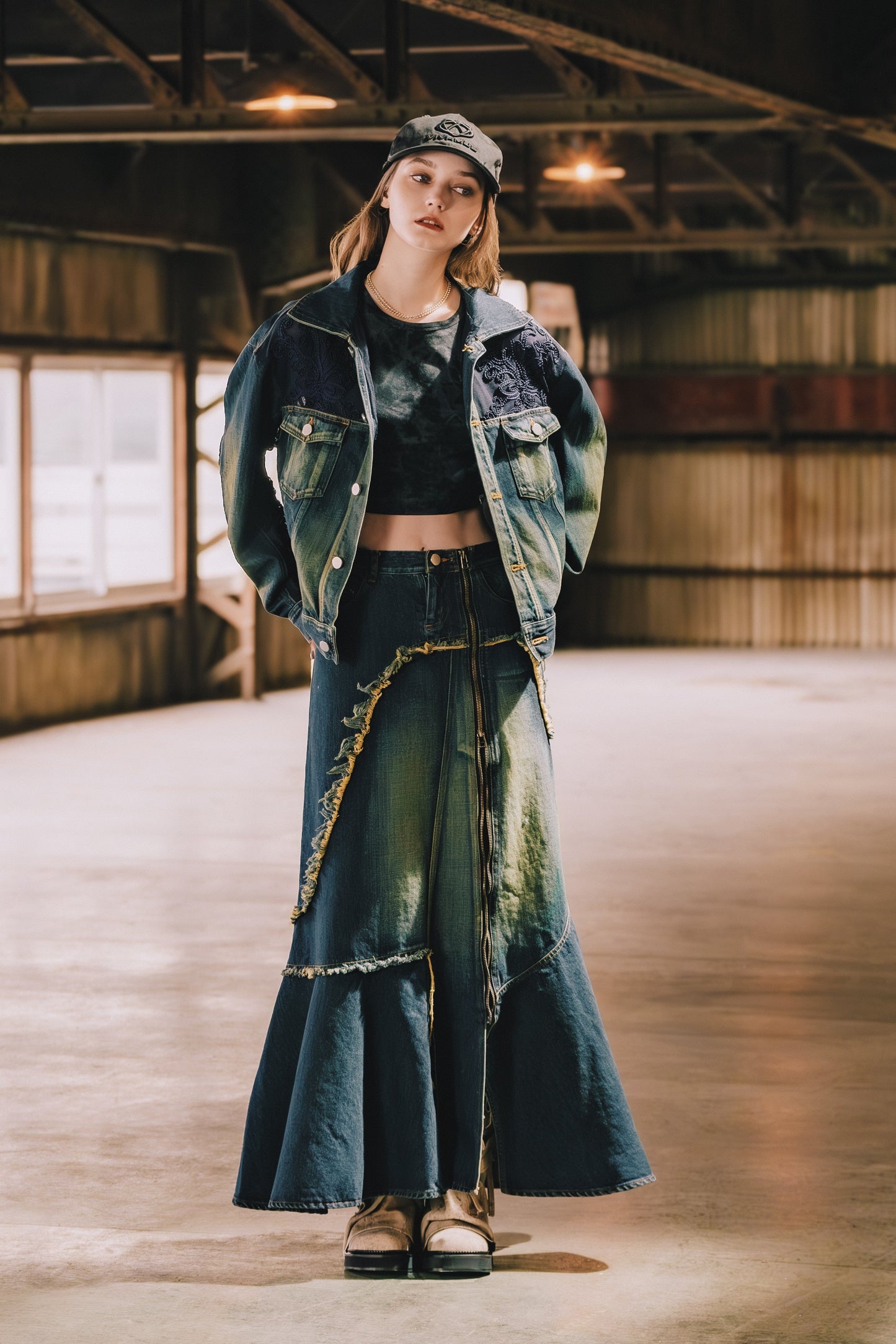 DAMAGE DENIM MAXI SKIRT / BLU